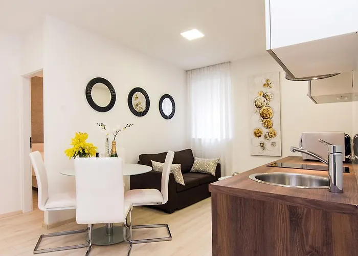 Апартаменты Eden Apartments