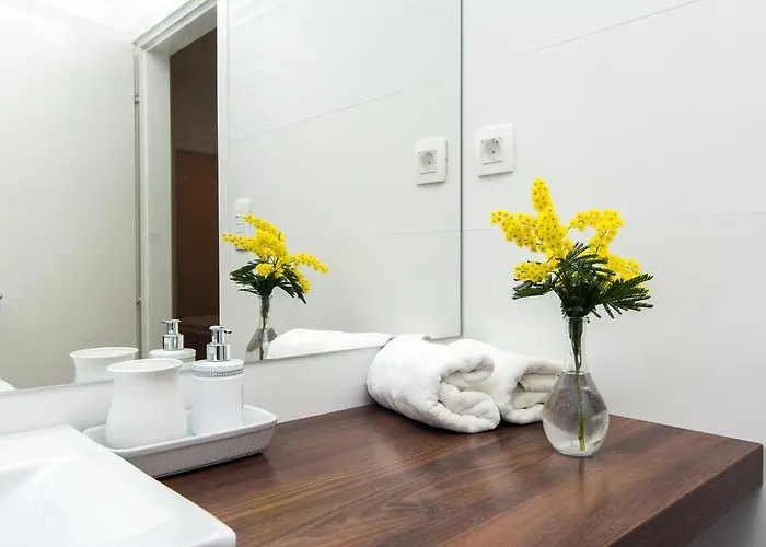 Eden Apartments Апартаменты *